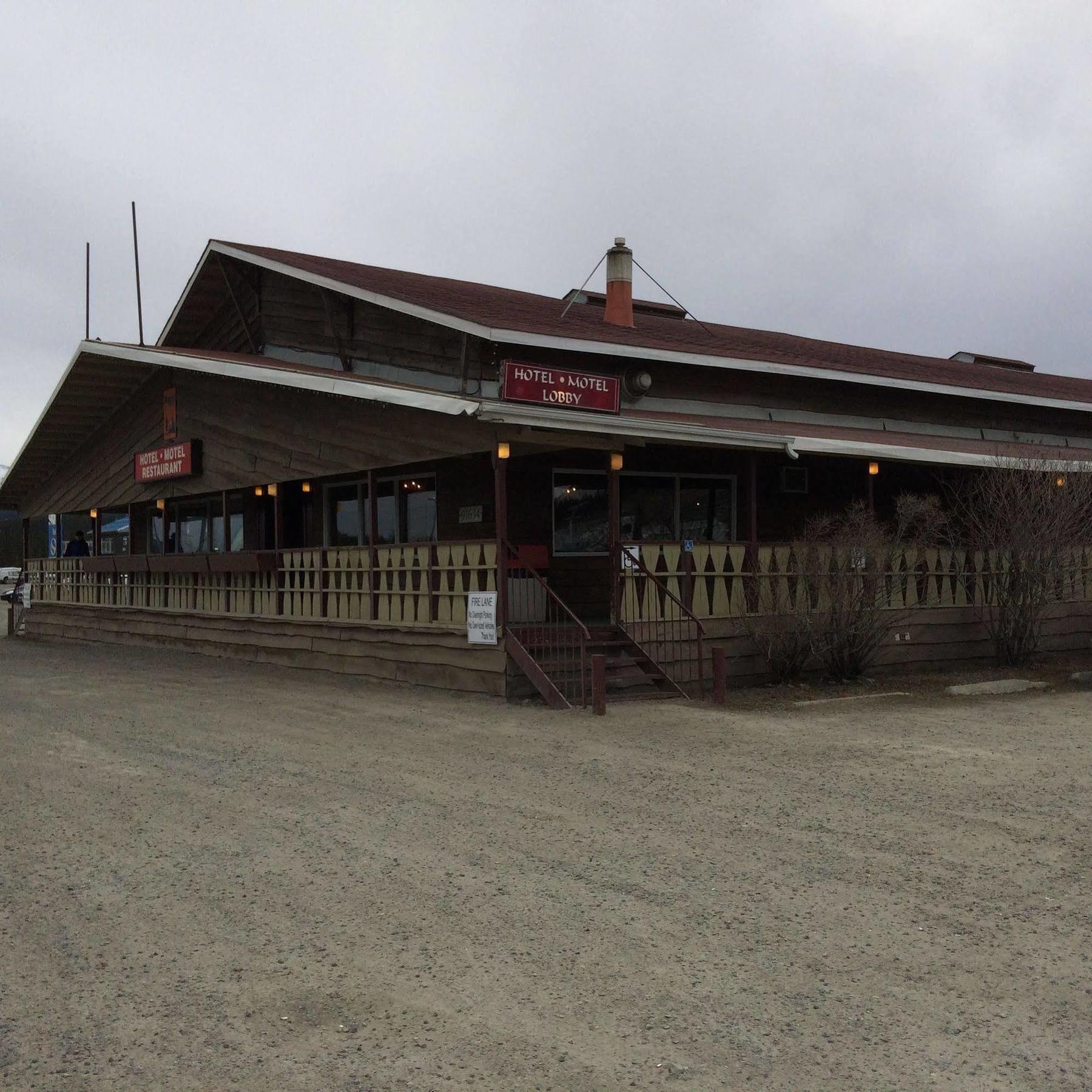 Airport Chalet Whitehorse Eksteriør bilde
